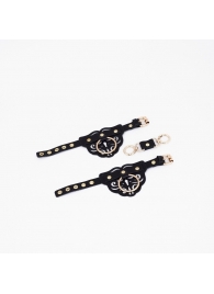 Черные кожаные наручники с клепками, кольцами и золотистой фурнитурой - Crazy Handmade - купить с доставкой в Симферополе