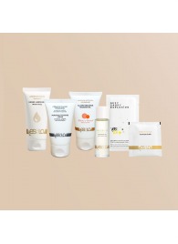 Набор YESforLOV La Trousse Enchantée в бежевой косметичке - YESforLOV - купить с доставкой в Симферополе