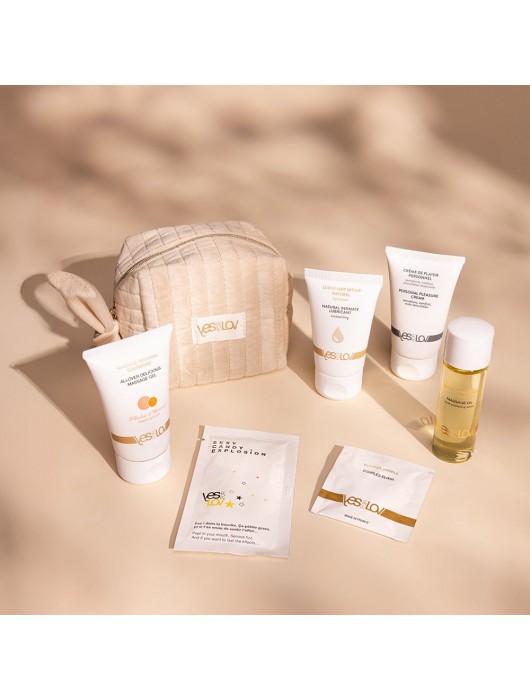 Набор YESforLOV La Trousse Enchantée в бежевой косметичке - YESforLOV - купить с доставкой в Симферополе