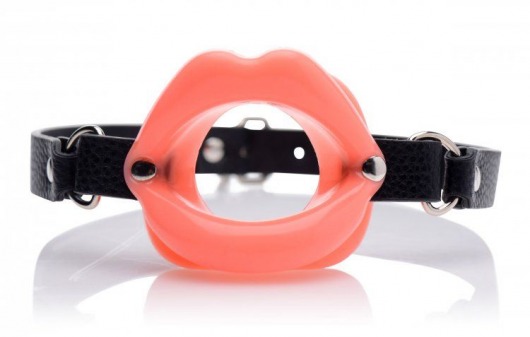 Кляп в форме губ Sissy Mouth Gag - XR Brands - купить с доставкой в Симферополе